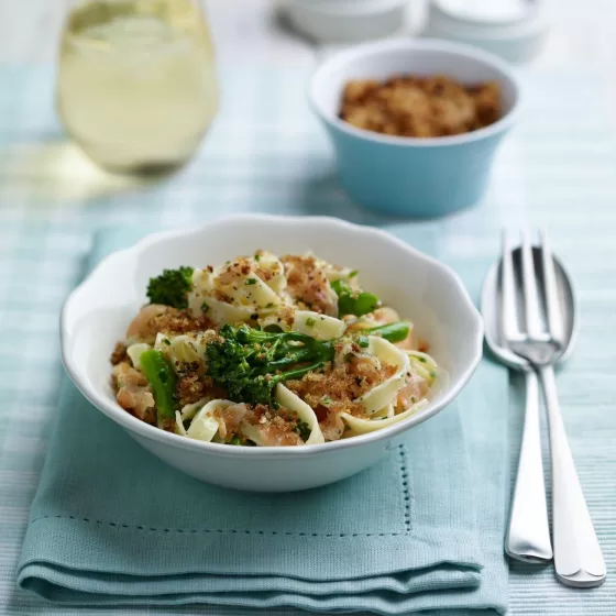 Risotto z pomidorami i chorizo z brokułami Bimi® z czosnkiem